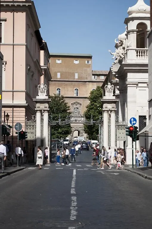 Borgo Pio 51 Apartment Vatican Rome